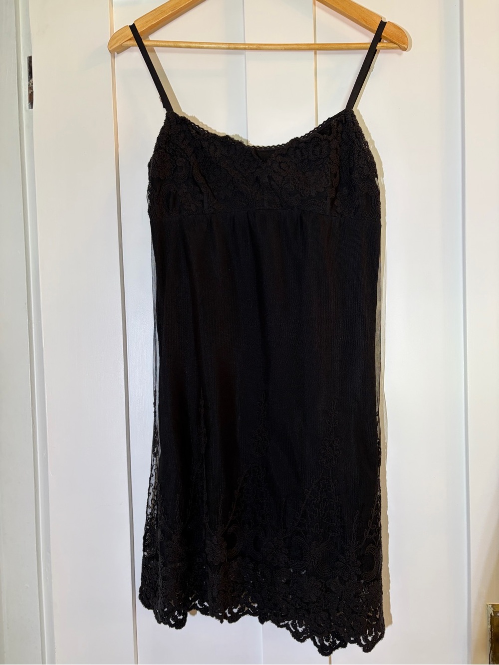Velvet Brand Black Lace Party Dress